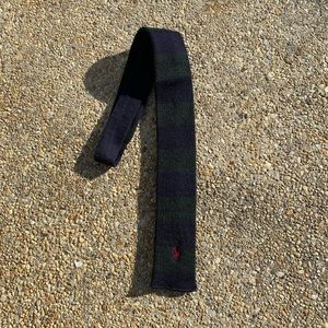 VINTAGE Polo Ralph Lauren 100% wool knit tie square